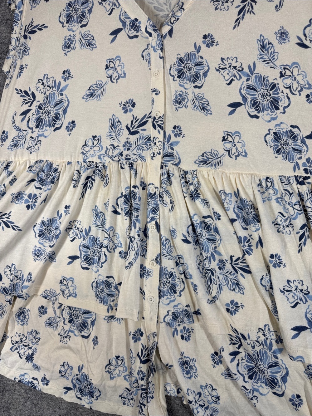 Torrid Super Soft Floral Babydoll Tunic Top Ivory Blue Size 3 Cottagecore Boho - Picture 10 of 13